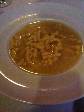 Tortellini in brodo